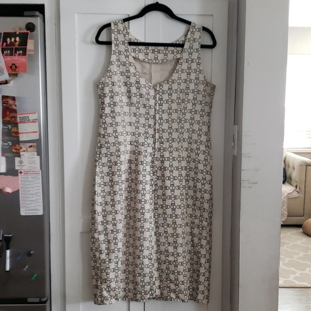 👗 SLEEVLESS DRESS - Picture 2 of 3